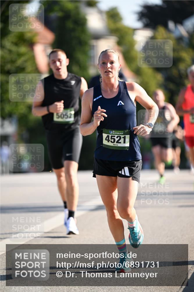 01.09.2024 - BARMER Alsterlauf Dr. Thomas Lammeyer http://msf.ph/oto/6891731 01.09.2024 09:22:36 Laufen 5052, 35, 4521 meine-sportfotos.de