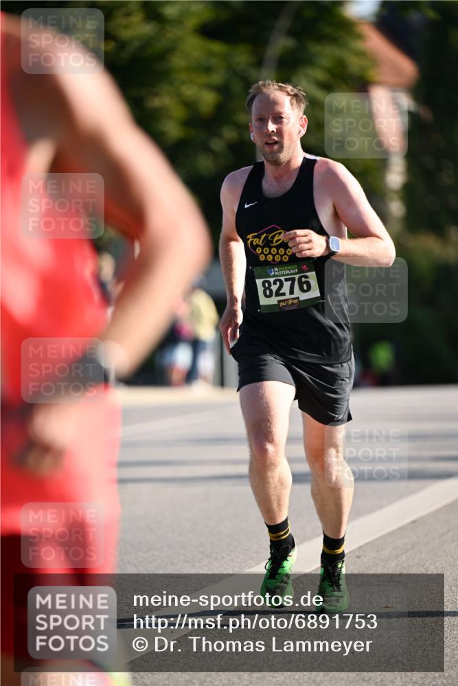 01.09.2024 - BARMER Alsterlauf Dr. Thomas Lammeyer http://msf.ph/oto/6891753 01.09.2024 09:22:40 Laufen 8276 meine-sportfotos.de