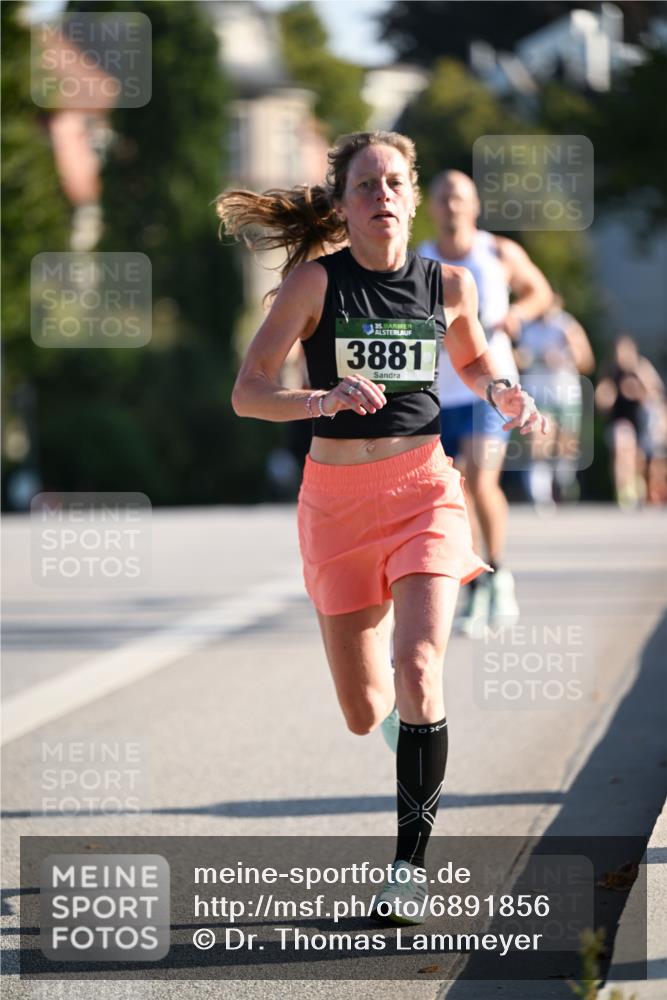 01.09.2024 - BARMER Alsterlauf Dr. Thomas Lammeyer http://msf.ph/oto/6891856 01.09.2024 09:23:01 Laufen 35, 3881 meine-sportfotos.de
