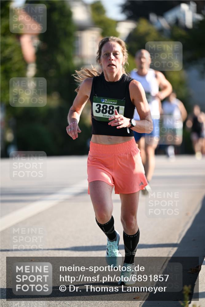 01.09.2024 - BARMER Alsterlauf Dr. Thomas Lammeyer http://msf.ph/oto/6891857 01.09.2024 09:23:01 Laufen 35, 3881 meine-sportfotos.de