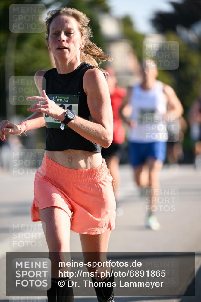 01.09.2024 - BARMER Alsterlauf Dr. Thomas Lammeyer http://msf.ph/oto/6891865 01.09.2024 09:23:02 Laufen 35 meine-sportfotos.de