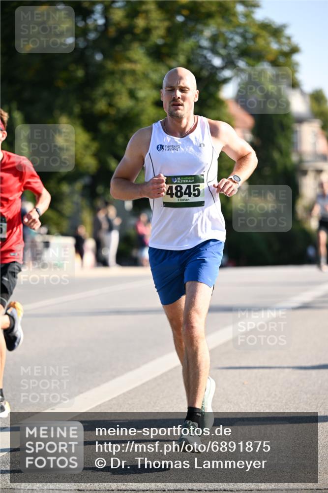 01.09.2024 - BARMER Alsterlauf Dr. Thomas Lammeyer http://msf.ph/oto/6891875 01.09.2024 09:23:04 Laufen 1, 135, 4845 meine-sportfotos.de