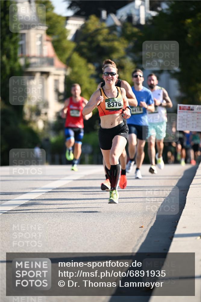 01.09.2024 - BARMER Alsterlauf Dr. Thomas Lammeyer http://msf.ph/oto/6891935 01.09.2024 09:23:17 Laufen 8376 meine-sportfotos.de