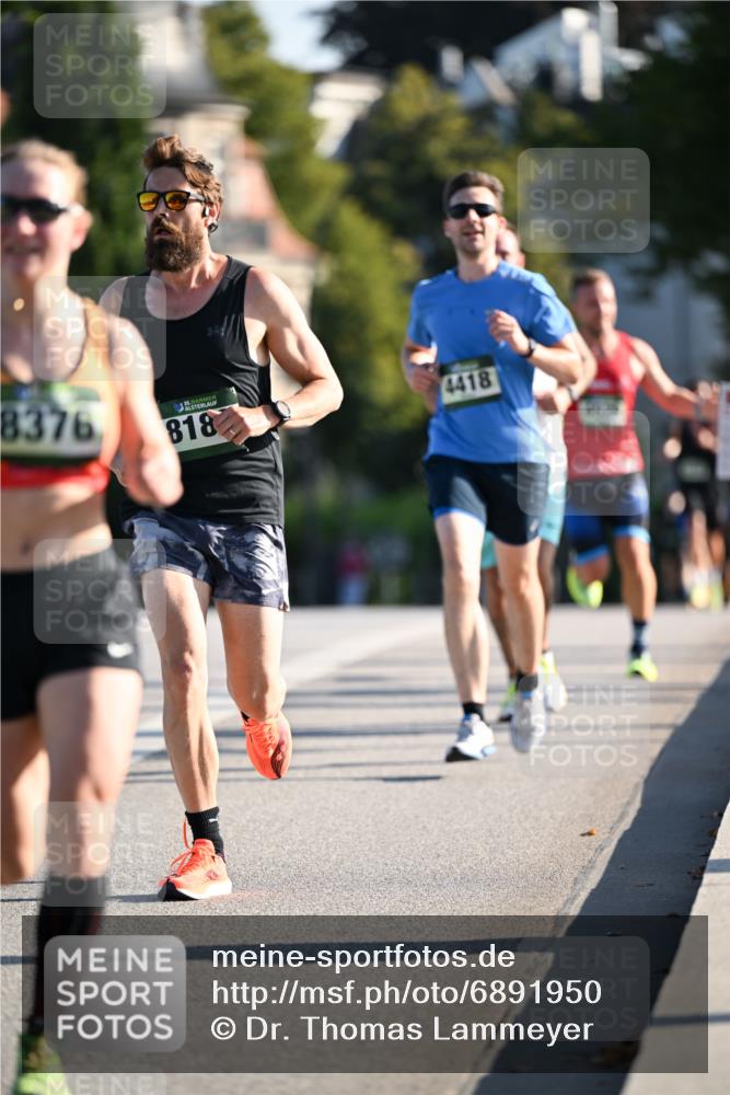 01.09.2024 - BARMER Alsterlauf Dr. Thomas Lammeyer http://msf.ph/oto/6891950 01.09.2024 09:23:19 Laufen 8376, 35, 818, 4418 meine-sportfotos.de