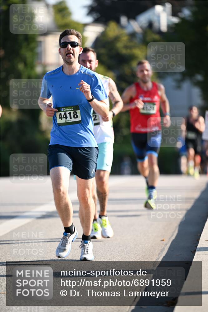 01.09.2024 - BARMER Alsterlauf Dr. Thomas Lammeyer http://msf.ph/oto/6891959 01.09.2024 09:23:20 Laufen 4418 meine-sportfotos.de