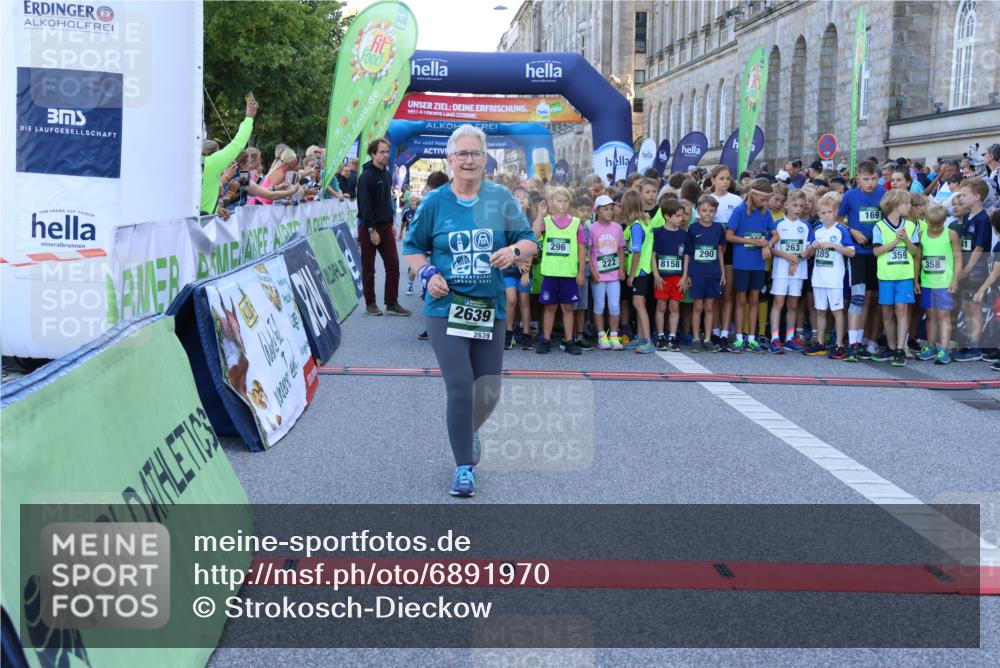 01.09.2024 - BARMER Alsterlauf Strokosch-Dieckow http://msf.ph/oto/6891970 01.09.2024 10:45:55 Ziel 2639 meine-sportfotos.de