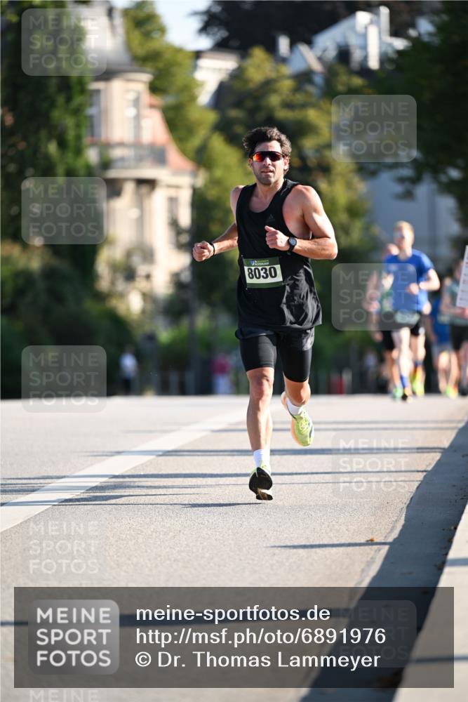 01.09.2024 - BARMER Alsterlauf Dr. Thomas Lammeyer http://msf.ph/oto/6891976 01.09.2024 09:23:26 Laufen 8030 meine-sportfotos.de