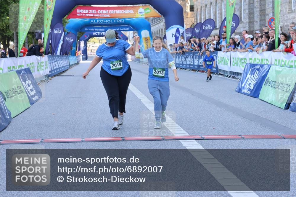 01.09.2024 - BARMER Alsterlauf Strokosch-Dieckow http://msf.ph/oto/6892007 01.09.2024 10:49:03 Ziel 2013, 2019 meine-sportfotos.de