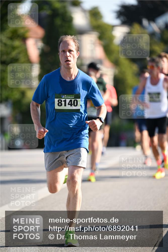 01.09.2024 - BARMER Alsterlauf Dr. Thomas Lammeyer http://msf.ph/oto/6892041 01.09.2024 09:23:37 Laufen 35, 8140 meine-sportfotos.de