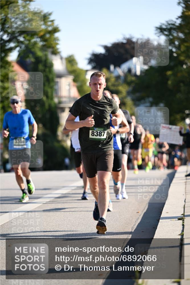 01.09.2024 - BARMER Alsterlauf Dr. Thomas Lammeyer http://msf.ph/oto/6892066 01.09.2024 09:23:43 Laufen 330, 8387 meine-sportfotos.de