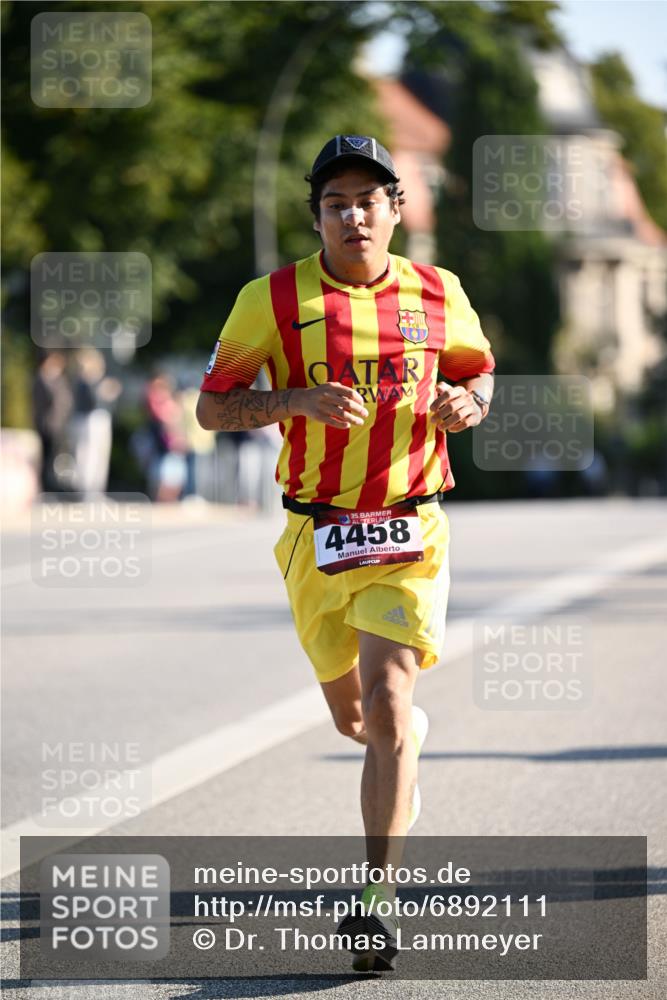 01.09.2024 - BARMER Alsterlauf Dr. Thomas Lammeyer http://msf.ph/oto/6892111 01.09.2024 09:23:51 Laufen 35, 4458 meine-sportfotos.de