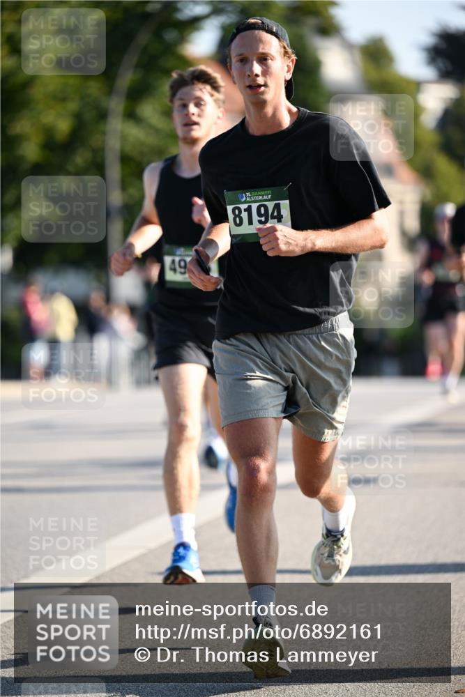 01.09.2024 - BARMER Alsterlauf Dr. Thomas Lammeyer http://msf.ph/oto/6892161 01.09.2024 09:23:59 Laufen 49, 135, 8194 meine-sportfotos.de