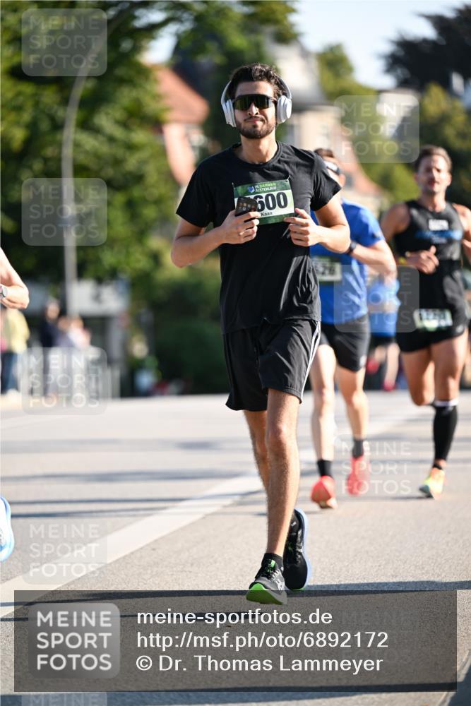 01.09.2024 - BARMER Alsterlauf Dr. Thomas Lammeyer http://msf.ph/oto/6892172 01.09.2024 09:24:01 Laufen 35, 600 meine-sportfotos.de