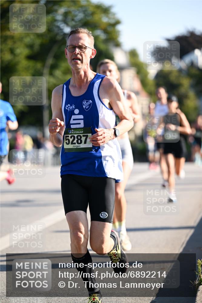 01.09.2024 - BARMER Alsterlauf Dr. Thomas Lammeyer http://msf.ph/oto/6892214 01.09.2024 09:24:08 Laufen 35, 5287 meine-sportfotos.de