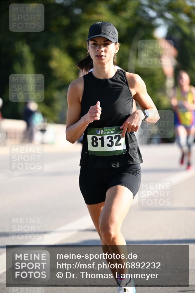 01.09.2024 - BARMER Alsterlauf Dr. Thomas Lammeyer http://msf.ph/oto/6892232 01.09.2024 09:24:11 Laufen 35, 8132 meine-sportfotos.de