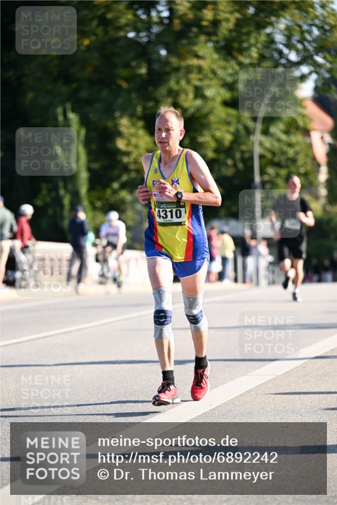01.09.2024 - BARMER Alsterlauf Dr. Thomas Lammeyer http://msf.ph/oto/6892242 01.09.2024 09:24:13 Laufen 35, 4310 meine-sportfotos.de