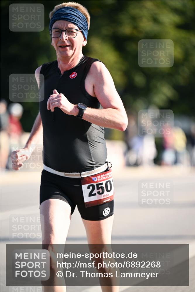 01.09.2024 - BARMER Alsterlauf Dr. Thomas Lammeyer http://msf.ph/oto/6892268 01.09.2024 09:24:18 Laufen 35, 250 meine-sportfotos.de