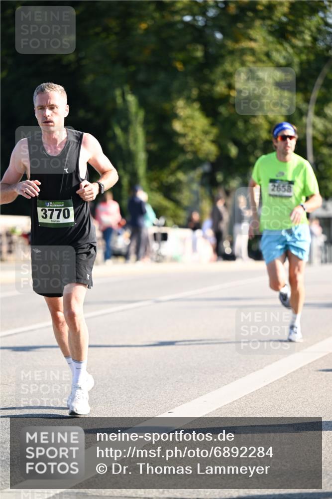 01.09.2024 - BARMER Alsterlauf Dr. Thomas Lammeyer http://msf.ph/oto/6892284 01.09.2024 09:24:21 Laufen 35, 3770, 2658 meine-sportfotos.de