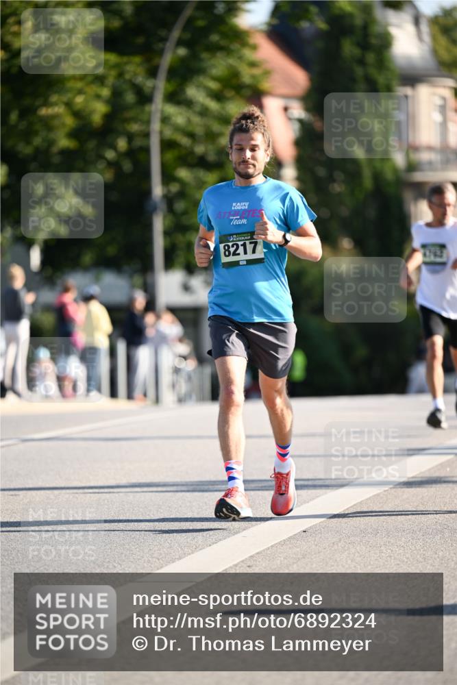 01.09.2024 - BARMER Alsterlauf Dr. Thomas Lammeyer http://msf.ph/oto/6892324 01.09.2024 09:24:29 Laufen 8217 meine-sportfotos.de