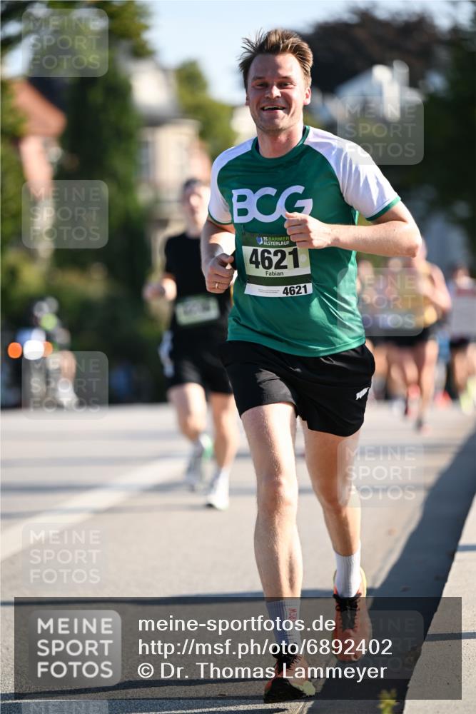 01.09.2024 - BARMER Alsterlauf Dr. Thomas Lammeyer http://msf.ph/oto/6892402 01.09.2024 09:24:41 Laufen 35, 4621, 4621 meine-sportfotos.de