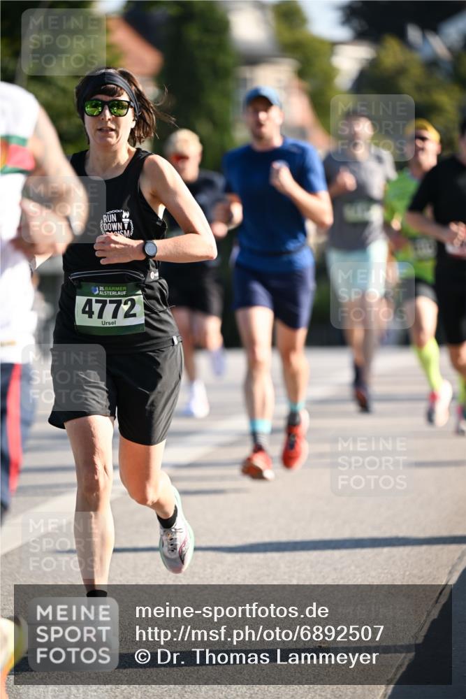 01.09.2024 - BARMER Alsterlauf Dr. Thomas Lammeyer http://msf.ph/oto/6892507 01.09.2024 09:24:59 Laufen 35, 4772 meine-sportfotos.de