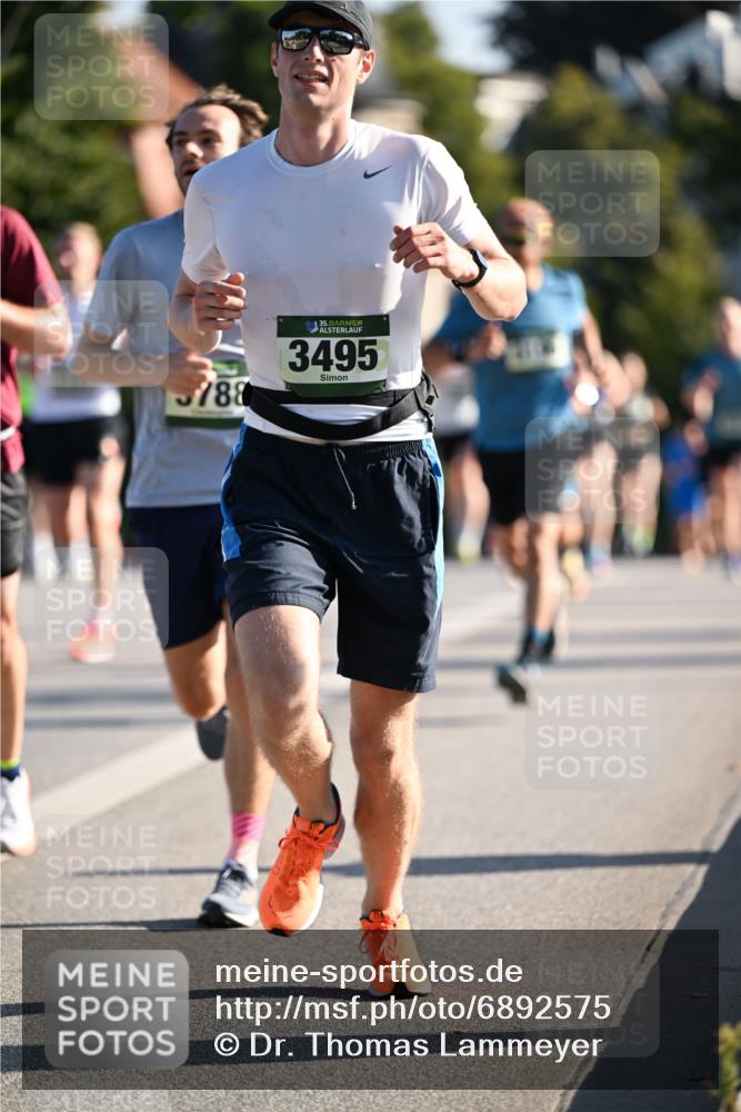 01.09.2024 - BARMER Alsterlauf Dr. Thomas Lammeyer http://msf.ph/oto/6892575 01.09.2024 09:25:10 Laufen 5788, 35, 3495 meine-sportfotos.de