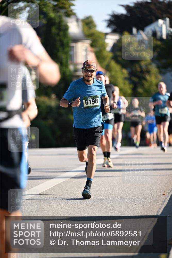 01.09.2024 - BARMER Alsterlauf Dr. Thomas Lammeyer http://msf.ph/oto/6892581 01.09.2024 09:25:11 Laufen 5196 meine-sportfotos.de