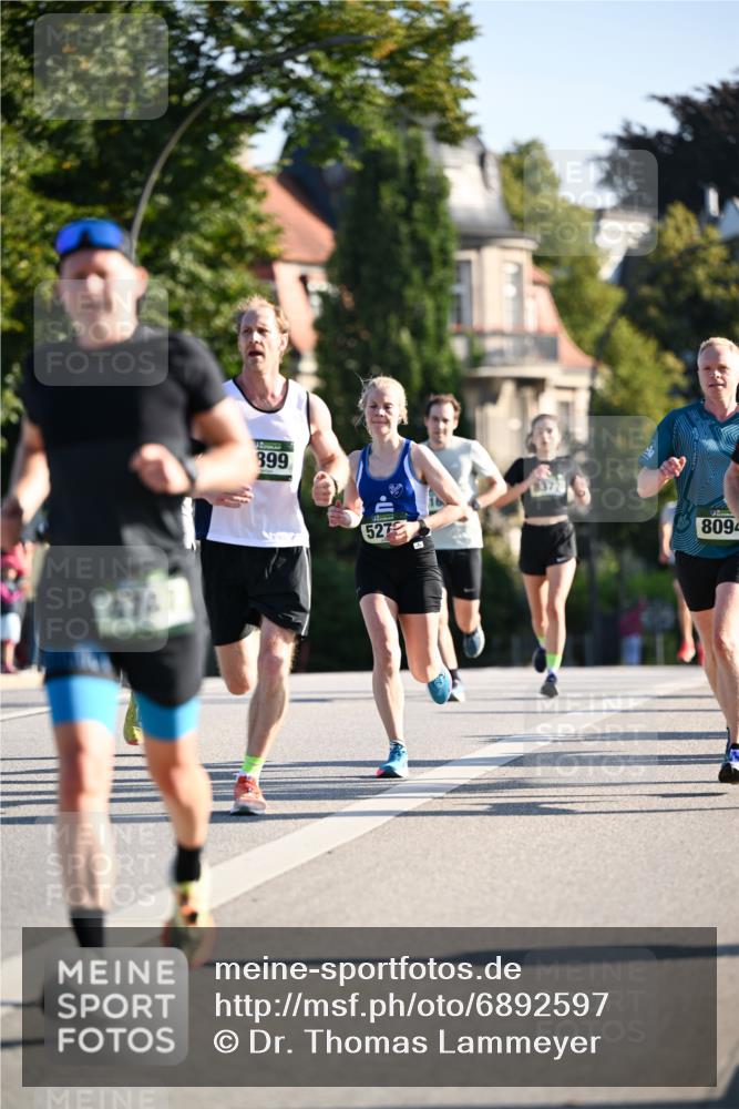 01.09.2024 - BARMER Alsterlauf Dr. Thomas Lammeyer http://msf.ph/oto/6892597 01.09.2024 09:25:14 Laufen 47, 899, 527, 8094 meine-sportfotos.de