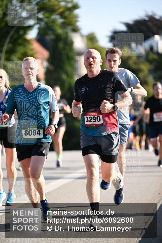 01.09.2024 - BARMER Alsterlauf Dr. Thomas Lammeyer http://msf.ph/oto/6892608 01.09.2024 09:25:16 Laufen 35, 8094, 135, 3290, 717 meine-sportfotos.de