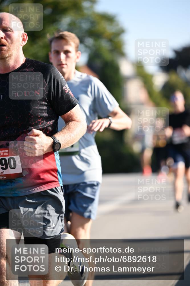 01.09.2024 - BARMER Alsterlauf Dr. Thomas Lammeyer http://msf.ph/oto/6892618 01.09.2024 09:25:18 Laufen 90 meine-sportfotos.de