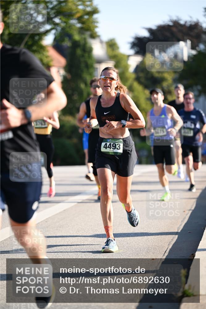01.09.2024 - BARMER Alsterlauf Dr. Thomas Lammeyer http://msf.ph/oto/6892630 01.09.2024 09:25:20 Laufen 4493, 0175 meine-sportfotos.de