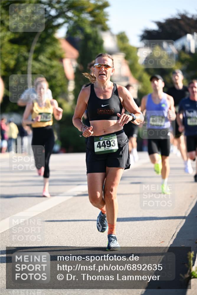 01.09.2024 - BARMER Alsterlauf Dr. Thomas Lammeyer http://msf.ph/oto/6892635 01.09.2024 09:25:21 Laufen 35, 4493, 4079 meine-sportfotos.de