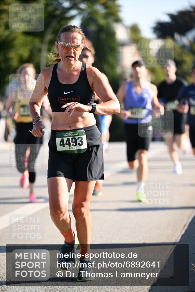 01.09.2024 - BARMER Alsterlauf Dr. Thomas Lammeyer http://msf.ph/oto/6892641 01.09.2024 09:25:21 Laufen 35, 4493 meine-sportfotos.de