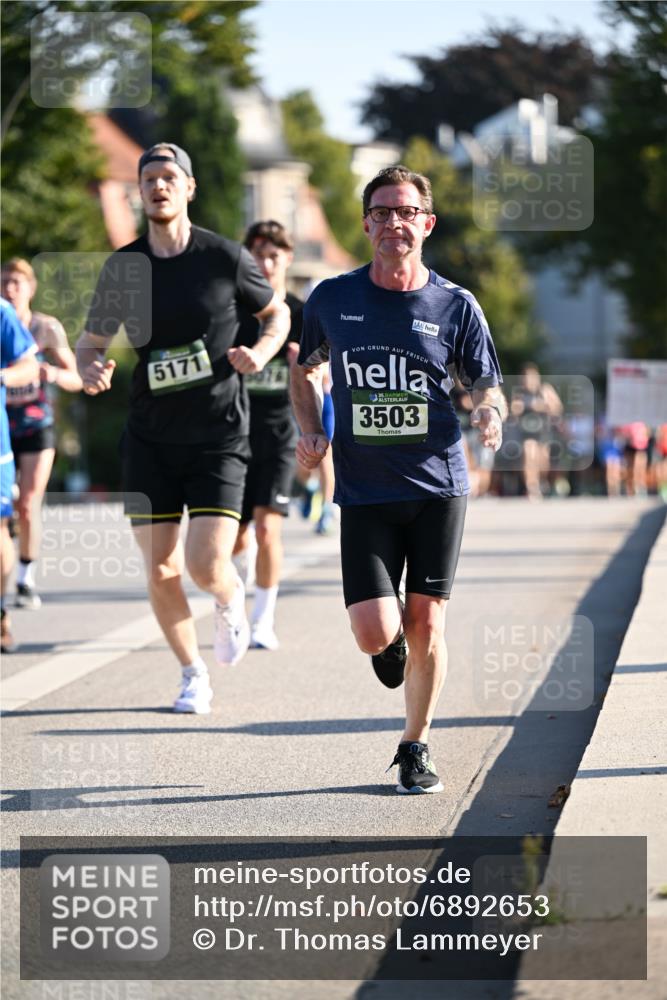 01.09.2024 - BARMER Alsterlauf Dr. Thomas Lammeyer http://msf.ph/oto/6892653 01.09.2024 09:25:23 Laufen 5171, 35, 3503 meine-sportfotos.de