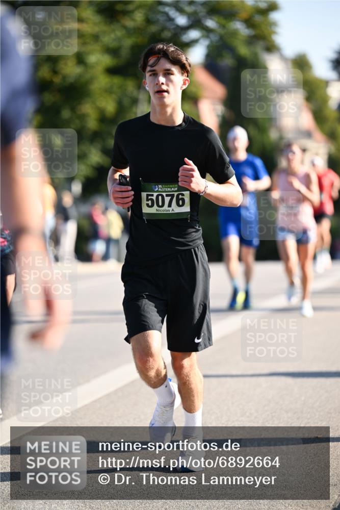 01.09.2024 - BARMER Alsterlauf Dr. Thomas Lammeyer http://msf.ph/oto/6892664 01.09.2024 09:25:25 Laufen 35, 5076 meine-sportfotos.de