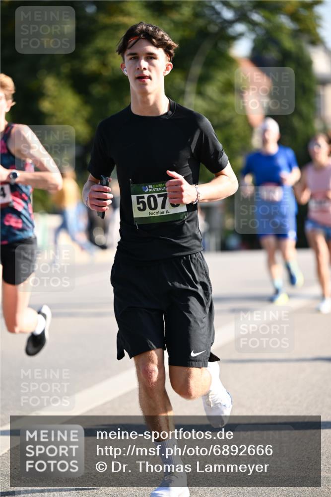 01.09.2024 - BARMER Alsterlauf Dr. Thomas Lammeyer http://msf.ph/oto/6892666 01.09.2024 09:25:25 Laufen 35, 5075 meine-sportfotos.de