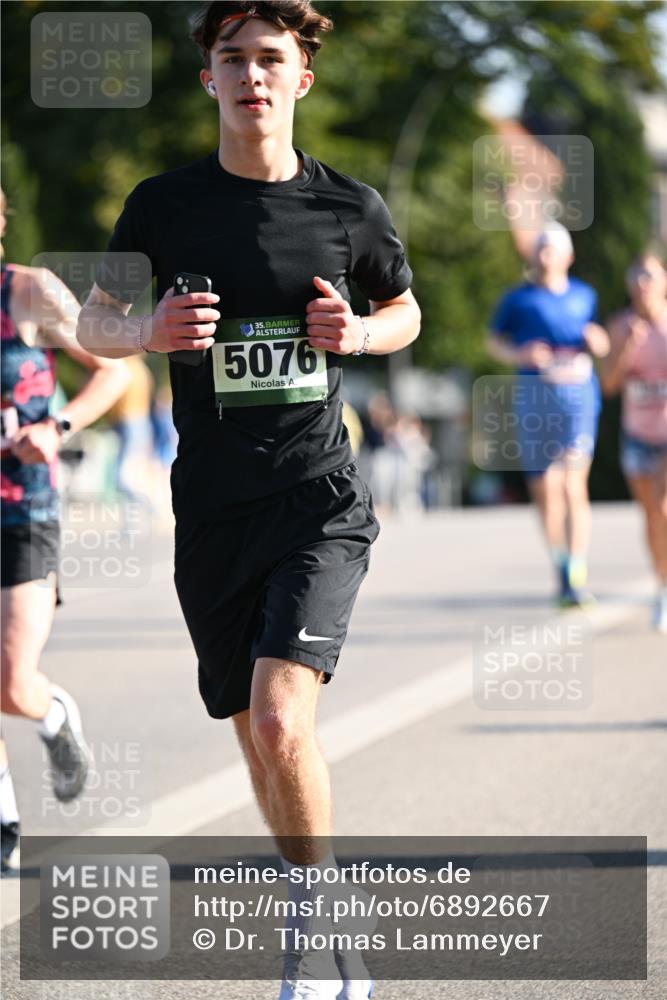 01.09.2024 - BARMER Alsterlauf Dr. Thomas Lammeyer http://msf.ph/oto/6892667 01.09.2024 09:25:26 Laufen 16135, 5076 meine-sportfotos.de