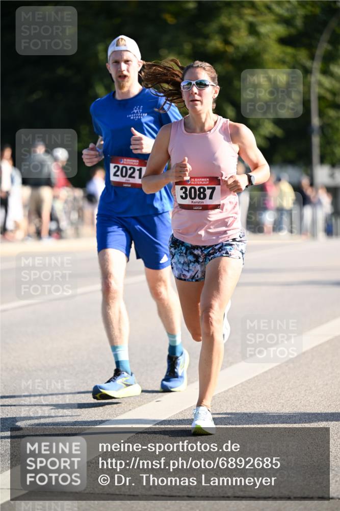 01.09.2024 - BARMER Alsterlauf Dr. Thomas Lammeyer http://msf.ph/oto/6892685 01.09.2024 09:25:28 Laufen 2021, 35, 3087 meine-sportfotos.de