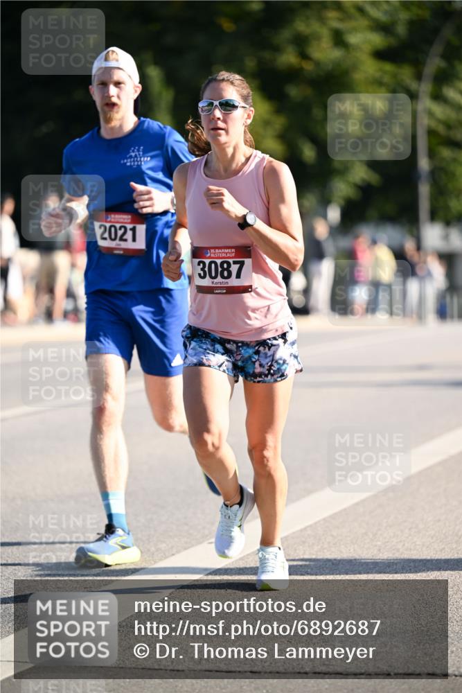 01.09.2024 - BARMER Alsterlauf Dr. Thomas Lammeyer http://msf.ph/oto/6892687 01.09.2024 09:25:28 Laufen 2021, 135, 3087 meine-sportfotos.de