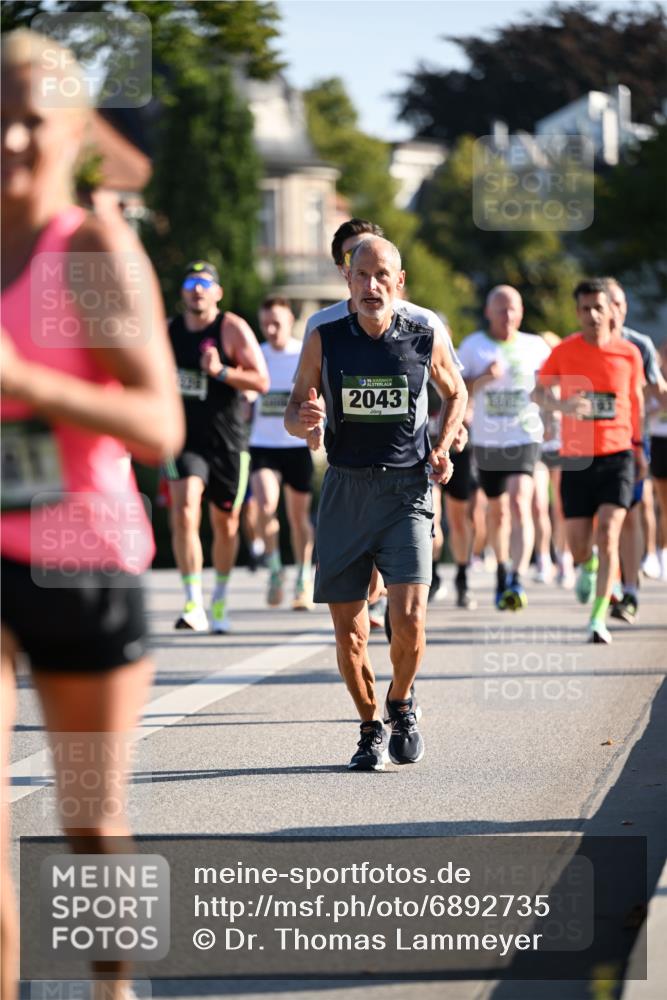 01.09.2024 - BARMER Alsterlauf Dr. Thomas Lammeyer http://msf.ph/oto/6892735 01.09.2024 09:25:37 Laufen 41, 2043 meine-sportfotos.de
