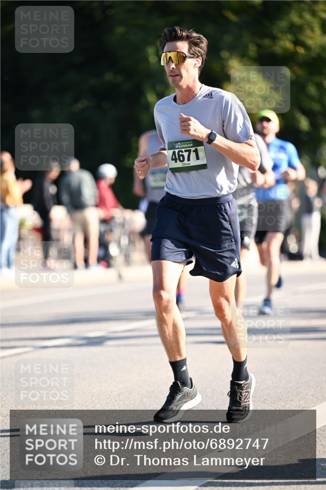 01.09.2024 - BARMER Alsterlauf Dr. Thomas Lammeyer http://msf.ph/oto/6892747 01.09.2024 09:25:39 Laufen 35, 4671 meine-sportfotos.de
