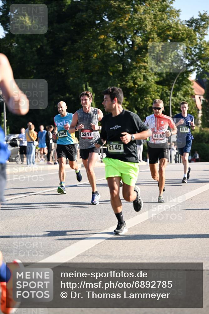 01.09.2024 - BARMER Alsterlauf Dr. Thomas Lammeyer http://msf.ph/oto/6892785 01.09.2024 09:25:46 Laufen 2903, 5247, 8145, 4118, 8186 meine-sportfotos.de
