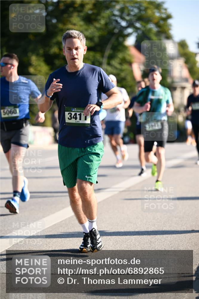 01.09.2024 - BARMER Alsterlauf Dr. Thomas Lammeyer http://msf.ph/oto/6892865 01.09.2024 09:25:58 Laufen 5060, 35, 341, 3041 meine-sportfotos.de