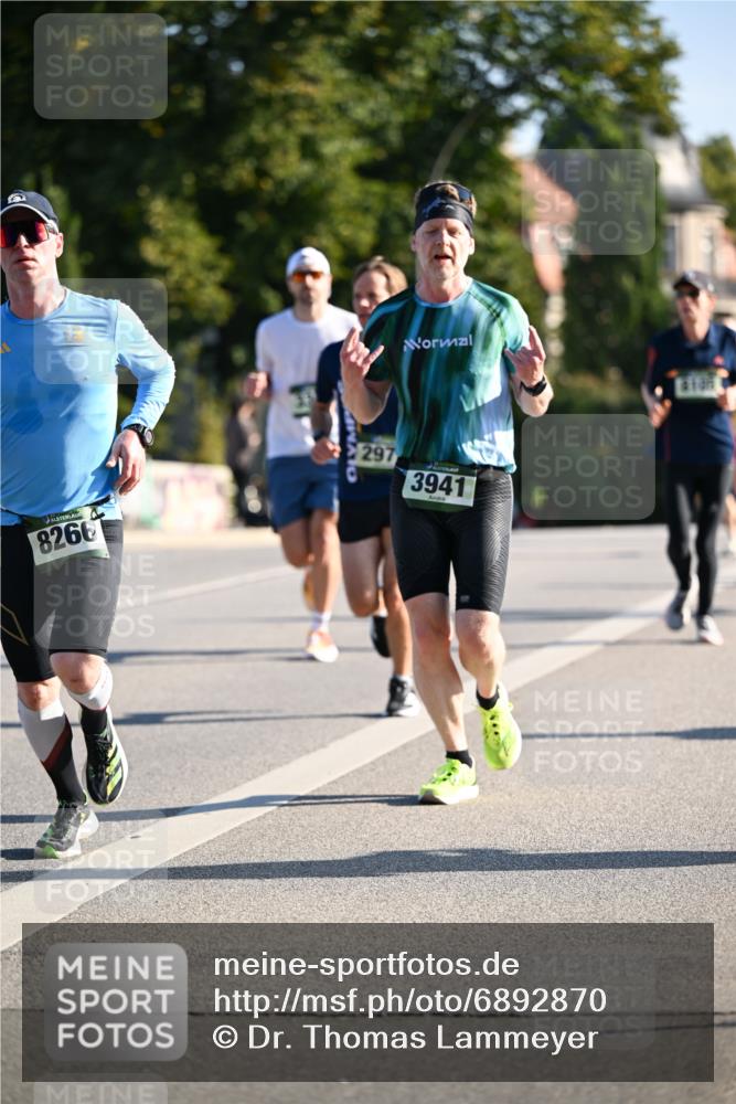 01.09.2024 - BARMER Alsterlauf Dr. Thomas Lammeyer http://msf.ph/oto/6892870 01.09.2024 09:25:59 Laufen 8266, 297, 3941 meine-sportfotos.de