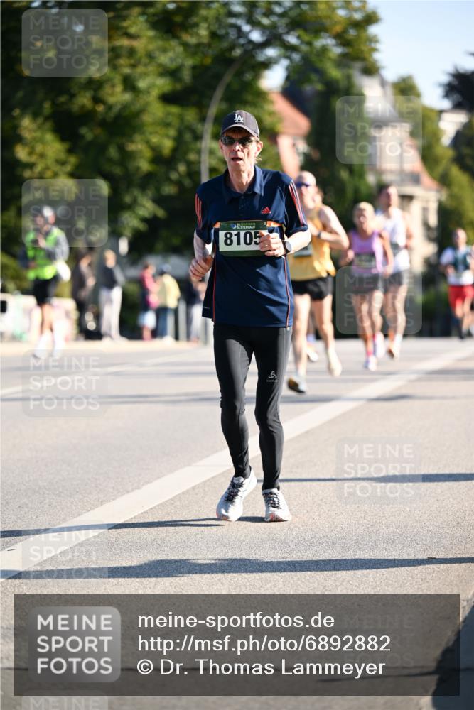01.09.2024 - BARMER Alsterlauf Dr. Thomas Lammeyer http://msf.ph/oto/6892882 01.09.2024 09:26:01 Laufen 8105 meine-sportfotos.de