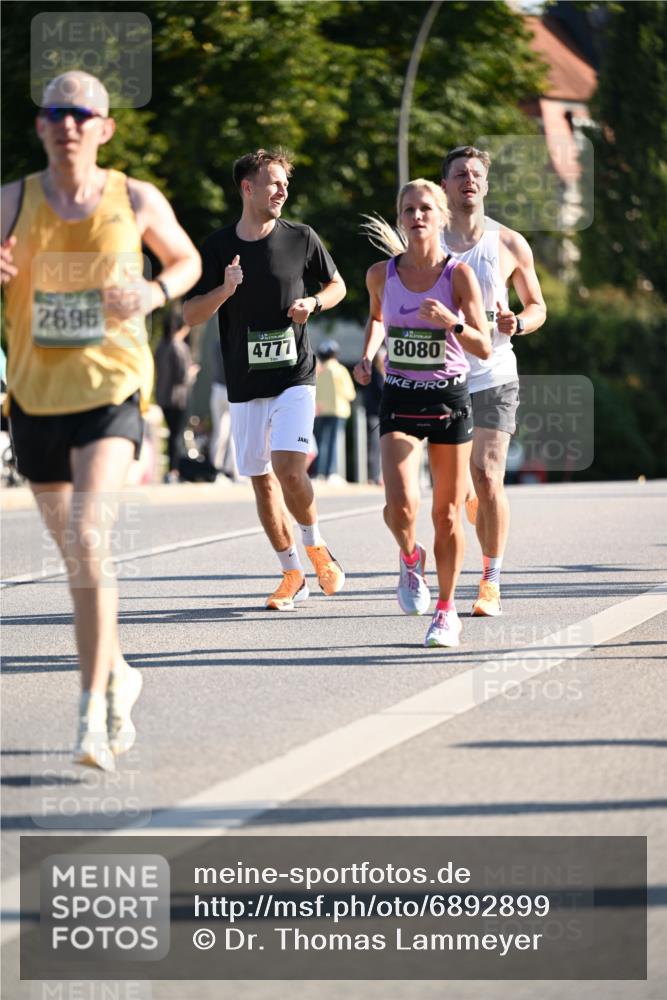 01.09.2024 - BARMER Alsterlauf Dr. Thomas Lammeyer http://msf.ph/oto/6892899 01.09.2024 09:26:03 Laufen 2696, 4777, 8080 meine-sportfotos.de