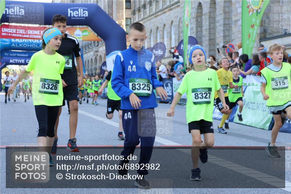 01.09.2024 - BARMER Alsterlauf Strokosch-Dieckow http://msf.ph/oto/6892982 01.09.2024 10:52:28 Ziel 152, 156, 186, 196, 203, 214, 216, 221, 242, 246, 252, 269, 270, 278, 279, 293, 301, 315, 321, 327, 341, 350, 354, 361, 367, 375, 376, 382, 388, 8049, 8051, 8315, 8325, 8326, 8327 meine-sportfotos.de