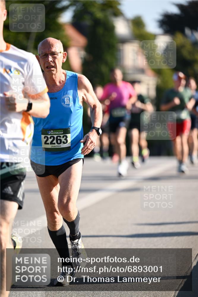 01.09.2024 - BARMER Alsterlauf Dr. Thomas Lammeyer http://msf.ph/oto/6893001 01.09.2024 09:26:22 Laufen 35, 2263 meine-sportfotos.de