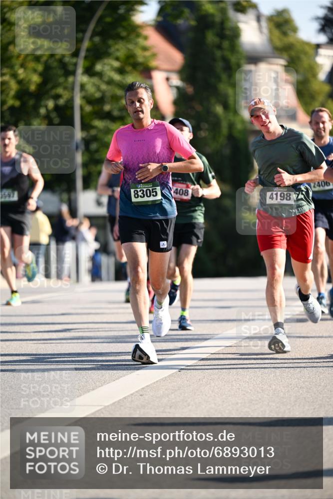 01.09.2024 - BARMER Alsterlauf Dr. Thomas Lammeyer http://msf.ph/oto/6893013 01.09.2024 09:26:24 Laufen 2406, 8305, 408, 4198 meine-sportfotos.de