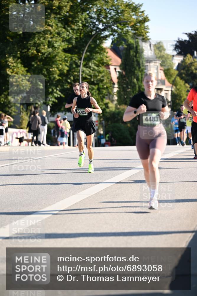 01.09.2024 - BARMER Alsterlauf Dr. Thomas Lammeyer http://msf.ph/oto/6893058 01.09.2024 09:26:32 Laufen 3322, 4483 meine-sportfotos.de